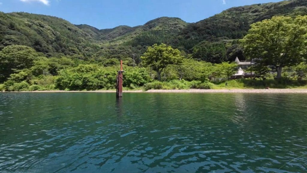 琵琶湖の海津大崎義経浜のバス釣りポイントで鉄塔までの沖10-70ｍの鉄塔