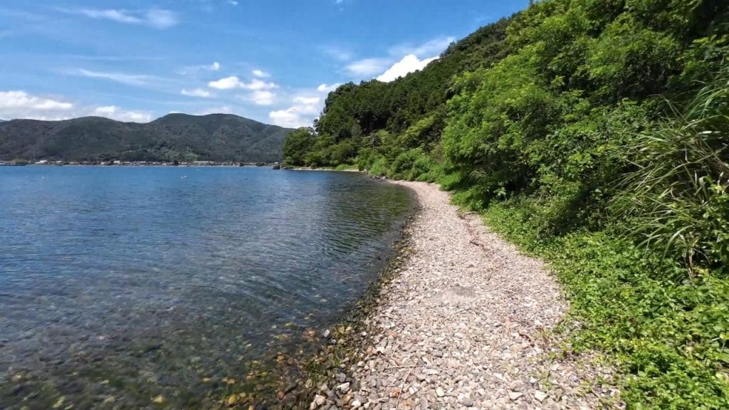 琵琶湖の海津大崎義経浜のバス釣りポイントで北の沖30-50ｍの南側